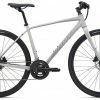 Bikes 2022 Giant Cross City 2 Disc