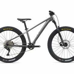 Bikes 2022 Giant STP 26