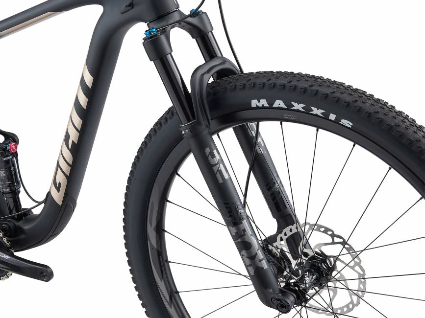 Bikes 2022 Giant Anthem Advanced Pro 29 1